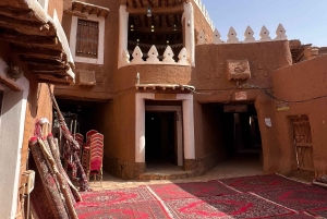 A partir de Riade: Viagem de 1 dia à Aldeia Patrimonial de Ushaiqer