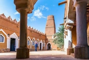 Desde Riad: Excursión al Pueblo Patrimonio de Ushaiqer
