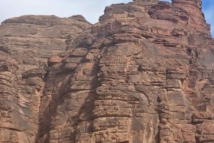 Maravillas de Al-Ula: Hegra, Dadan, Ikmah y la Roca del Elefante