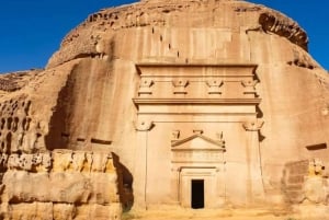 Heldagstur til AlUla, Madain Saleh, Elefantklippen og Jabal