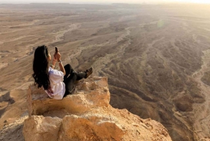 Riyadh. Hike the Edge of the World