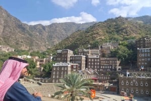 Historical & touristic tour in Abha and Rijal Almaa