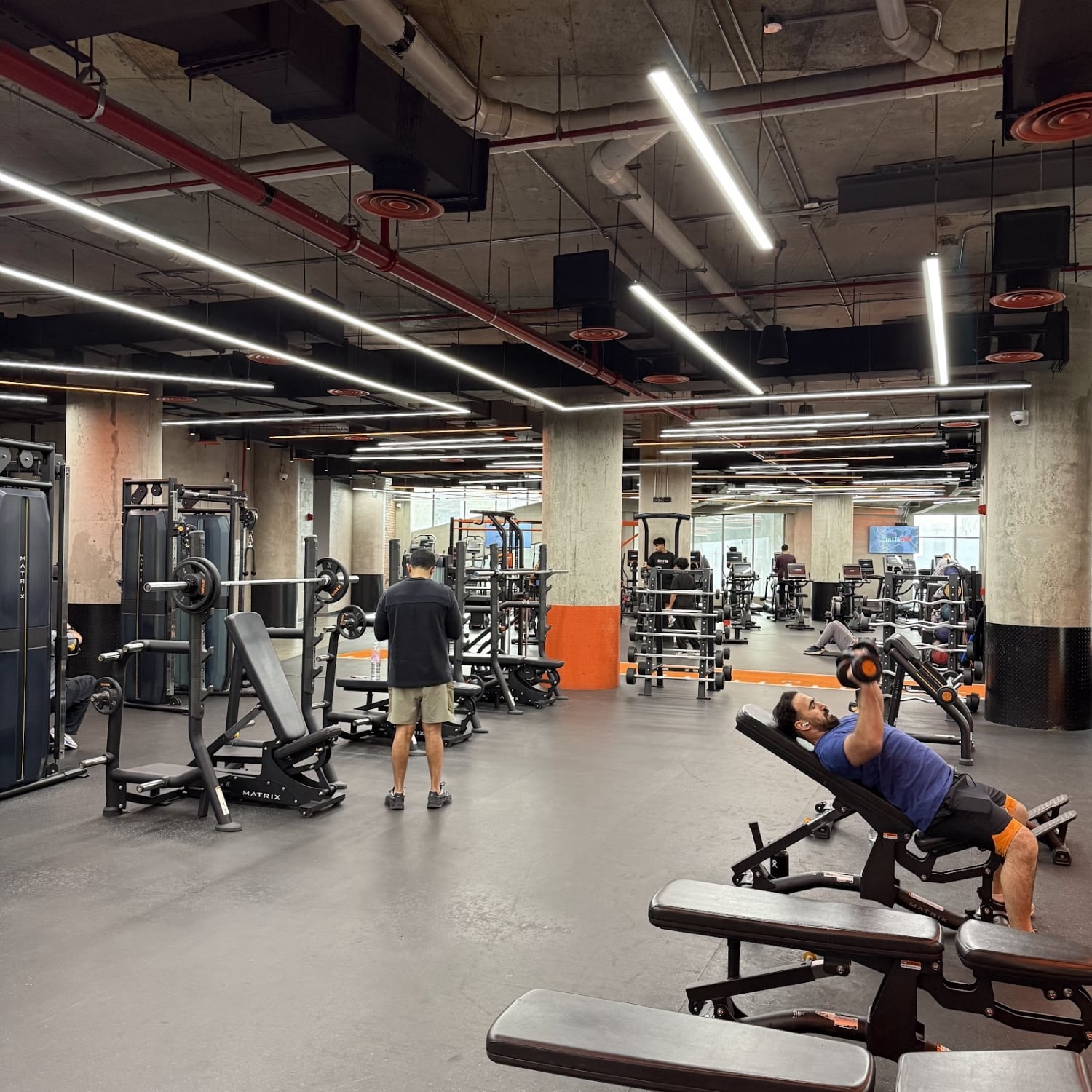 iN2Fitness - Sitiyn Street Men