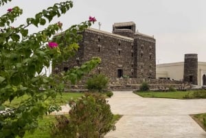 Jazan: Wadi Lajab, Black Mountain och Heritage Village Tour