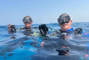Jeddah: Passeio de barco de lazer em Bayada com snorkeling