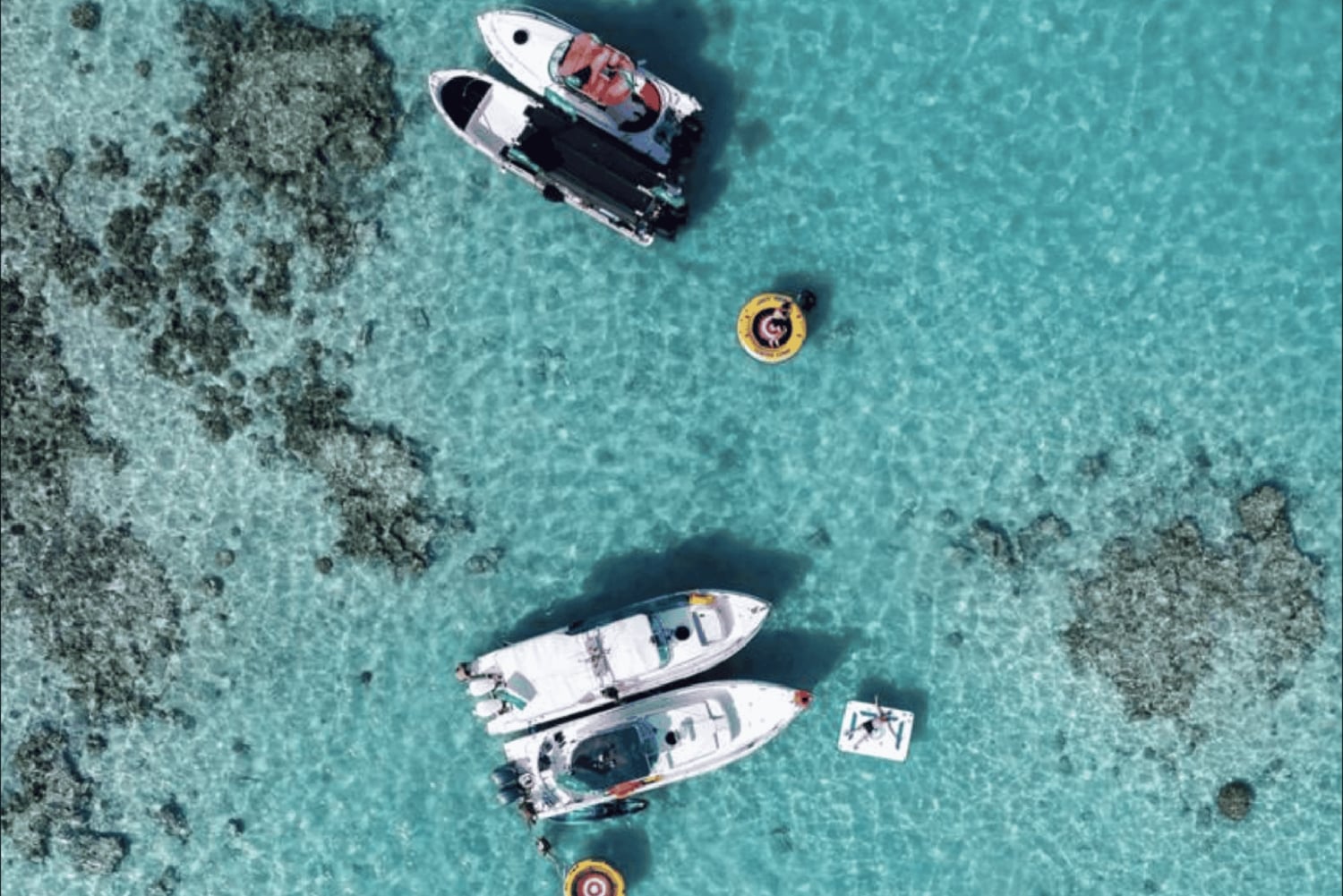 Djeddah : croisière aux îles Bayadah avec plongée en apnée