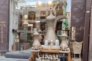 Jeddah: City tour include old Jeddah OR Safari