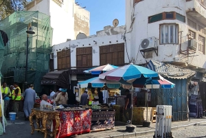 Jeddah: City tour include old Jeddah OR Safari