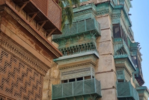 Jeddah: City tour include old Jeddah OR Safari