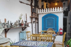 Jeddah: City tour include old Jeddah OR Safari