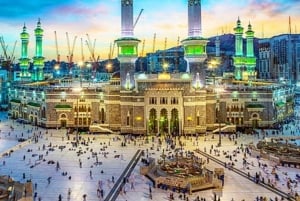 ジェッダ：メッカ、メディナ、ウムラ巡礼ツアーをご案内します