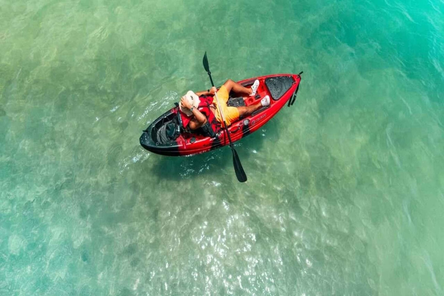 Aventura matutina en kayak por el mar Rojo en Yeda