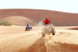 Jeddah: Quad Bike Desert Safari with Bedouin-Style Treats