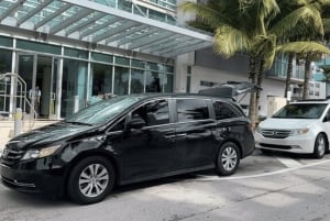 マディーナ：空港または鉄道駅からホテルへの送迎
