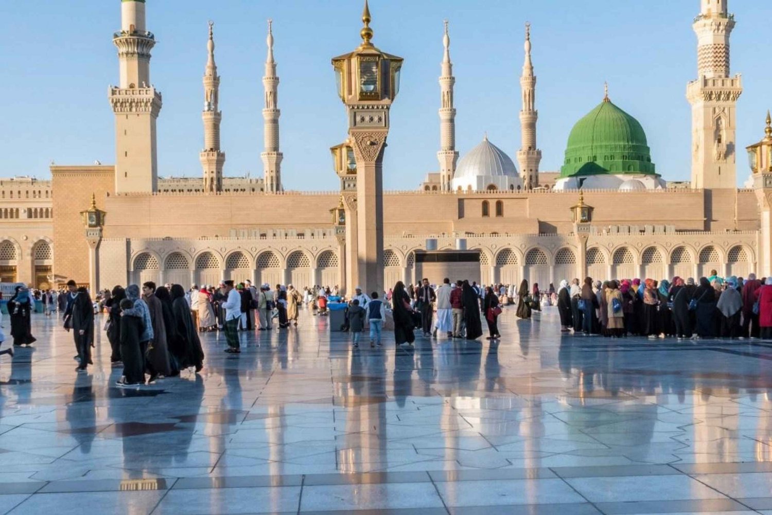 Madinah Airport to Madinah Hotel Private Transfers (Arrival)