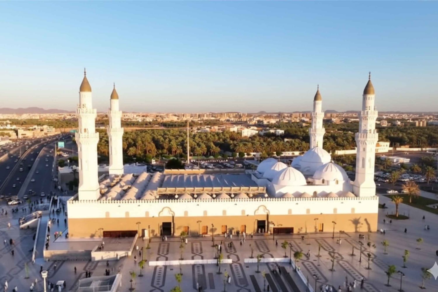 Madinah: Historical Tour