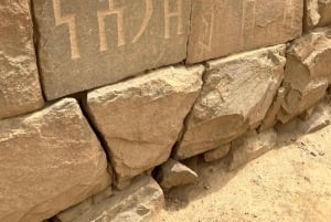 Najran: visita guiada de 2 dias a Al-Ukhdood e aos poços de Hima