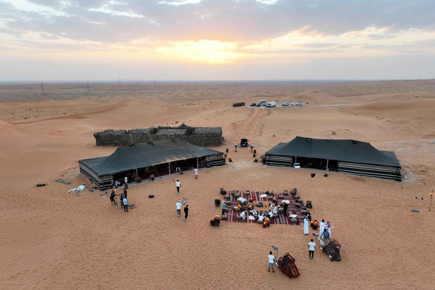 Esperienza nel campo del deserto del Parco nazionale a Riyadh