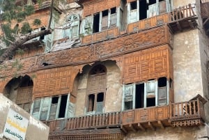 Old Jeddah: tour with heritage & architectural landmarks