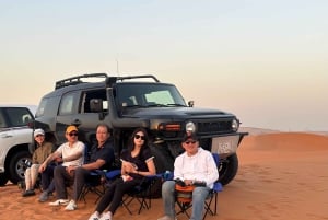 Rijad: czerwony piasek: jazda na ATV po wydmach, jazda na wielbłądzie i sandboarding