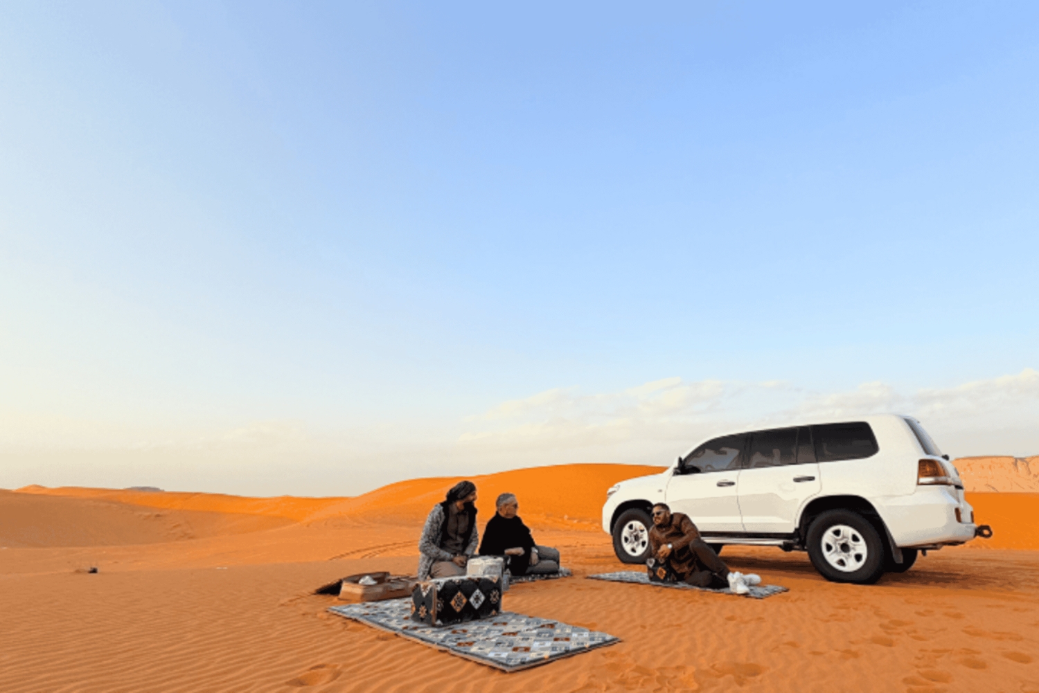 Сафари по красным песчаным дюнам с Кештой