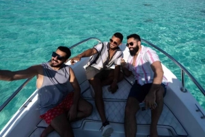 Fuga sul Mar Rosso: esperienza in barca premium a Bayada Island