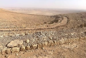 Riad: 3 tunnin Second Edge of the World -retki Darb Al-Manjour -polulla