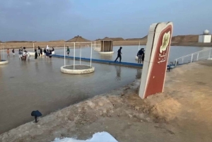 Riyadh: Buraydan Lake, Heritage Village & Salt Flats Tour