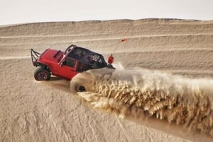 Riyadh: Desert Dune Bashing and Sandboarding Tour