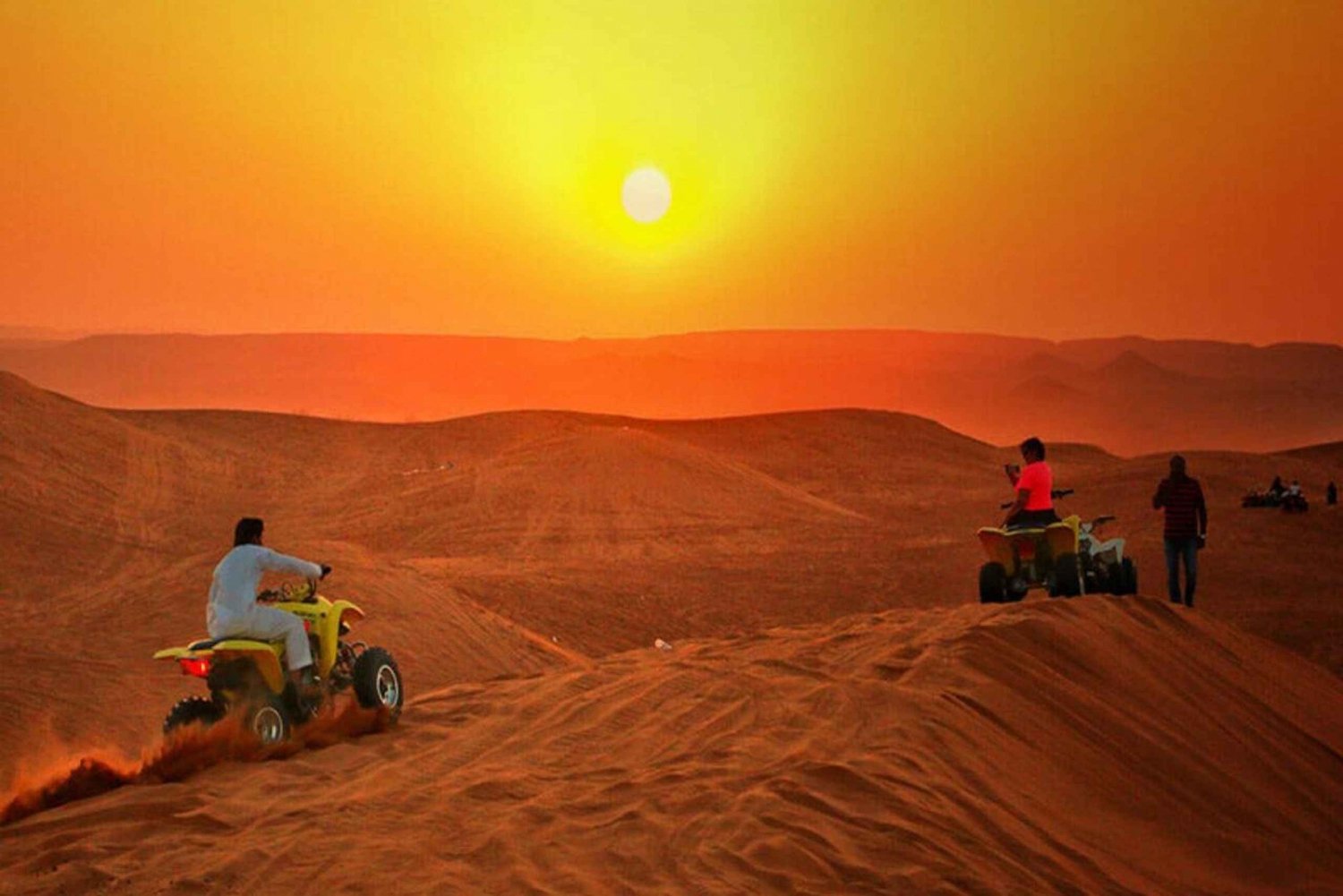 Riyadh: Ørkensafari på quadbike med hoteltransfer