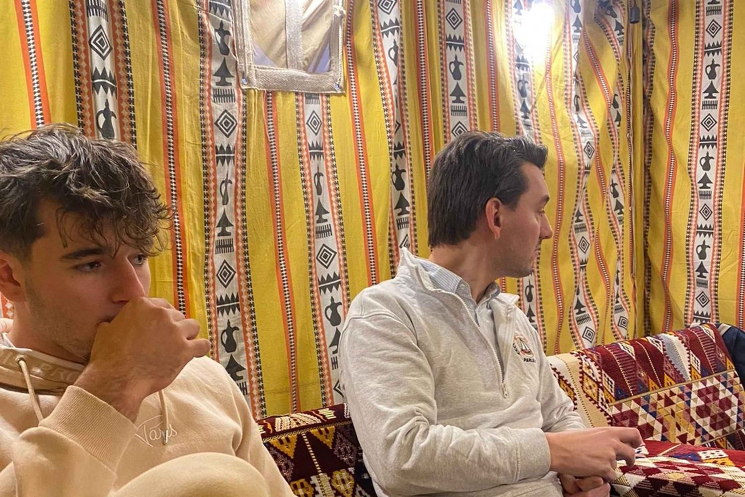Rijad: Zachód słońca na pustyni (Przejażdżka na wielbłądzie + Herbata + Kolacja (Kabsa))