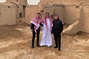 Riade: 'Descobre as dunas de areia vermelha + passeio de Camil + moto-quatro