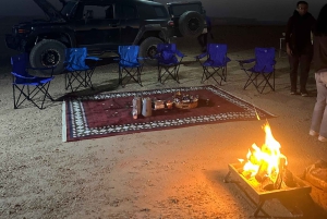 Riyadh: tour privato sul bordo del mondo con servizio navetta