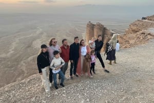 Riyadh: tour privato sul bordo del mondo con servizio navetta