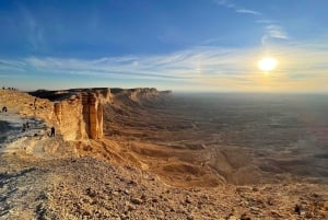 Эр-Рияд: Поход на закат и наблюдение за звездами на краю света