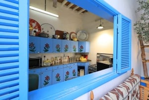 Riyadh: Experience Saudi Life During the 1970s with Lunch