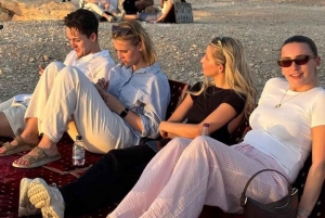 Riyadh: Gruppeomvisning ved verdens ende ved solnedgang