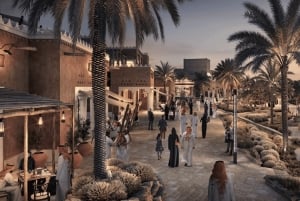 Riade: Visita guiada com marcos históricos e café