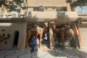 Riyadh Highlights City Tour & Local Food Experience (Wycieczka po mieście i lokalne jedzenie)