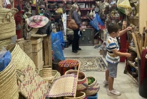 Riyadh Hoogtepunten stadstour & lokale culinaire ervaring