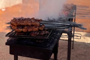 Riyad: wandelen, paard- en kameelfotografie en barbecue-diner