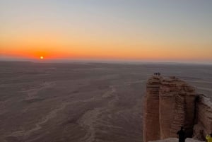 Riyad: wandelen, paard- en kameelfotografie en barbecue-diner