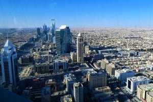 Riad: Kingdom Tower, Faisaliah Tower und Tahlia Street