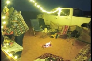Riyad : excursion d'une nuit dans le désert avec chameaux, quads et dîner