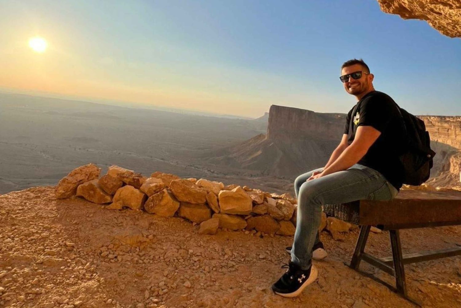 Riyadh: tour privato all'alba al Confine del Mondo