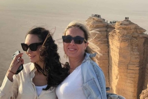 Riyadh: tour privato all'alba al Confine del Mondo