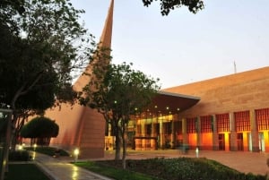 Riyadh: Private Highlights Day Tour mit Top VIP Behandlung