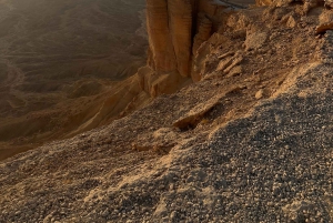 Provincia di Riyadh: tour al tramonto con cena al Confine del Mondo