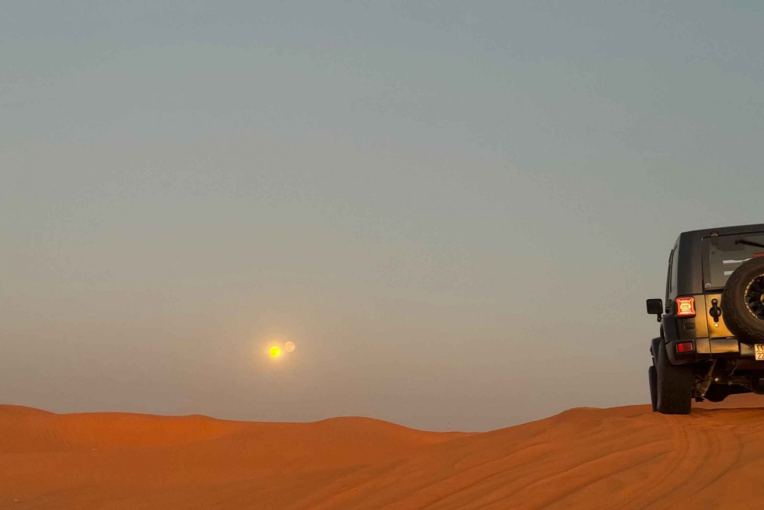 Riyadh Red Sands Tour : dune bashing & camel riding.