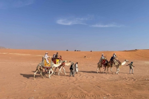 Riyadh Red Sands Tour : dune bashing & camel riding.